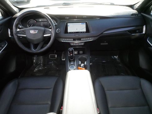 Certified 2023 Cadillac XT4 Sport w/ Cold Weather Package image 10