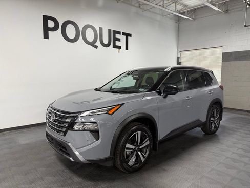 Used 2024 Nissan Rogue SL w/ SL Premium Package AWD/4WD image 2