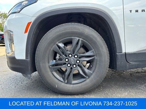 Used 2023 Chevrolet Traverse LT w/ Midnight/Sport Edition AWD/4WD image 5