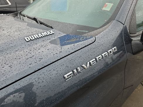 Used 2020 Chevrolet Silverado 1500 LT w/ All-Star Edition image 32