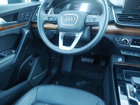Certified 2023 Audi Q5 2.0T Premium Plus w/ Premium Plus Package image 38