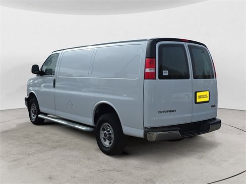 Used 2024 GMC Savana 2500 w/ Driver Convenience Package image 3