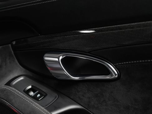 Used 2018 Porsche 911 GT3 RWD image 68