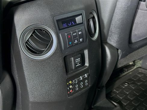 Used 2015 Honda Pilot Touring image 39