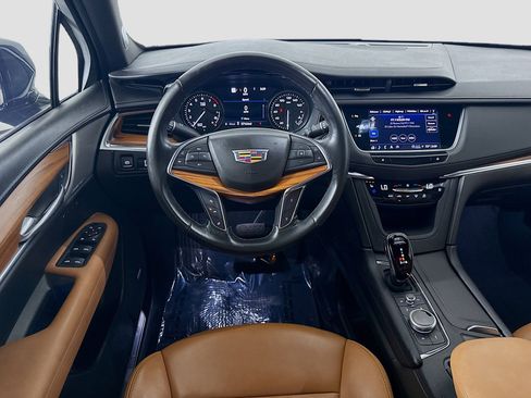 Used 2023 Cadillac XT5 Premium Luxury w/ Technology Package image 17