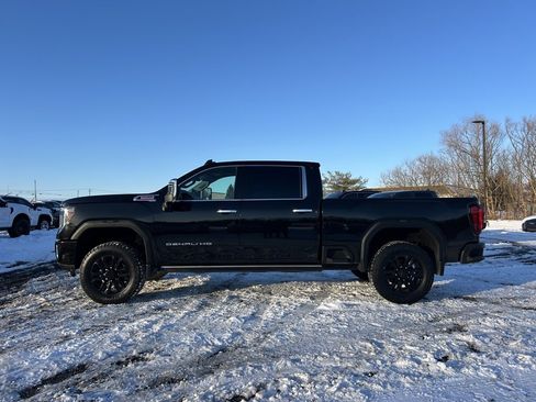 Used 2022 GMC Sierra 2500 Denali image 24
