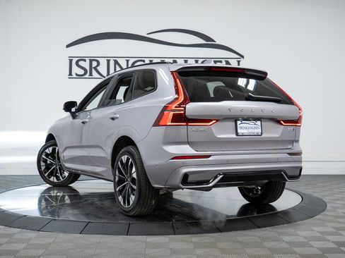 New 2026 Volvo XC60 B5 Plus w/ Protection Package Premier image 27