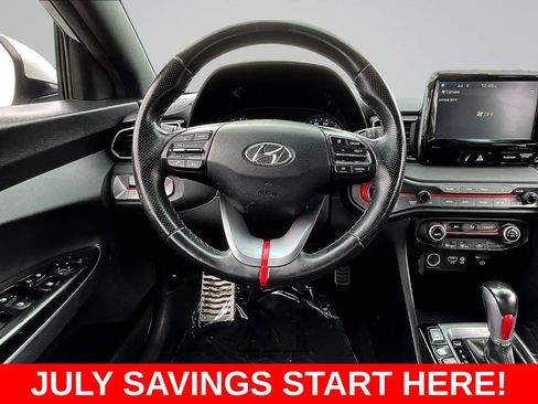 Used 2019 Hyundai Veloster Turbo FWD image 10