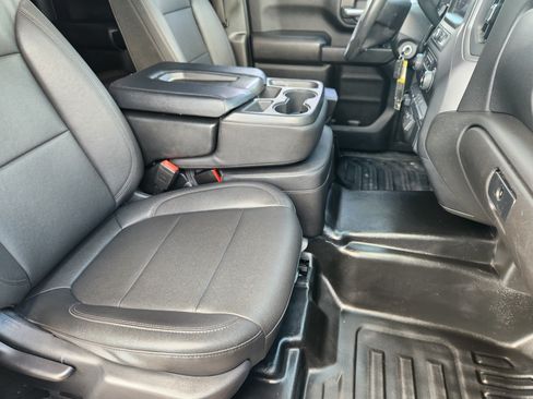 Used 2023 Chevrolet Silverado 2500 W/T w/ WT Convenience Package AWD/4WD image 15