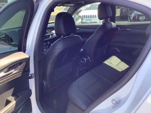 Used 2022 Alfa Romeo Stelvio Ti image 24