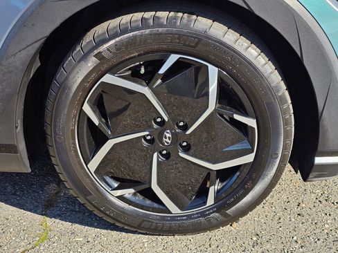 Used 2024 Hyundai Ioniq 5 SEL image 9