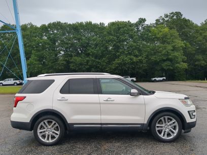 Certified 2017 Ford Explorer Limited w/ Equipment Group 301A
