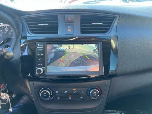 Used 2019 Nissan Sentra S image 12