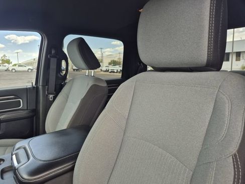 Certified 2024 RAM 2500 Big Horn AWD/4WD image 18