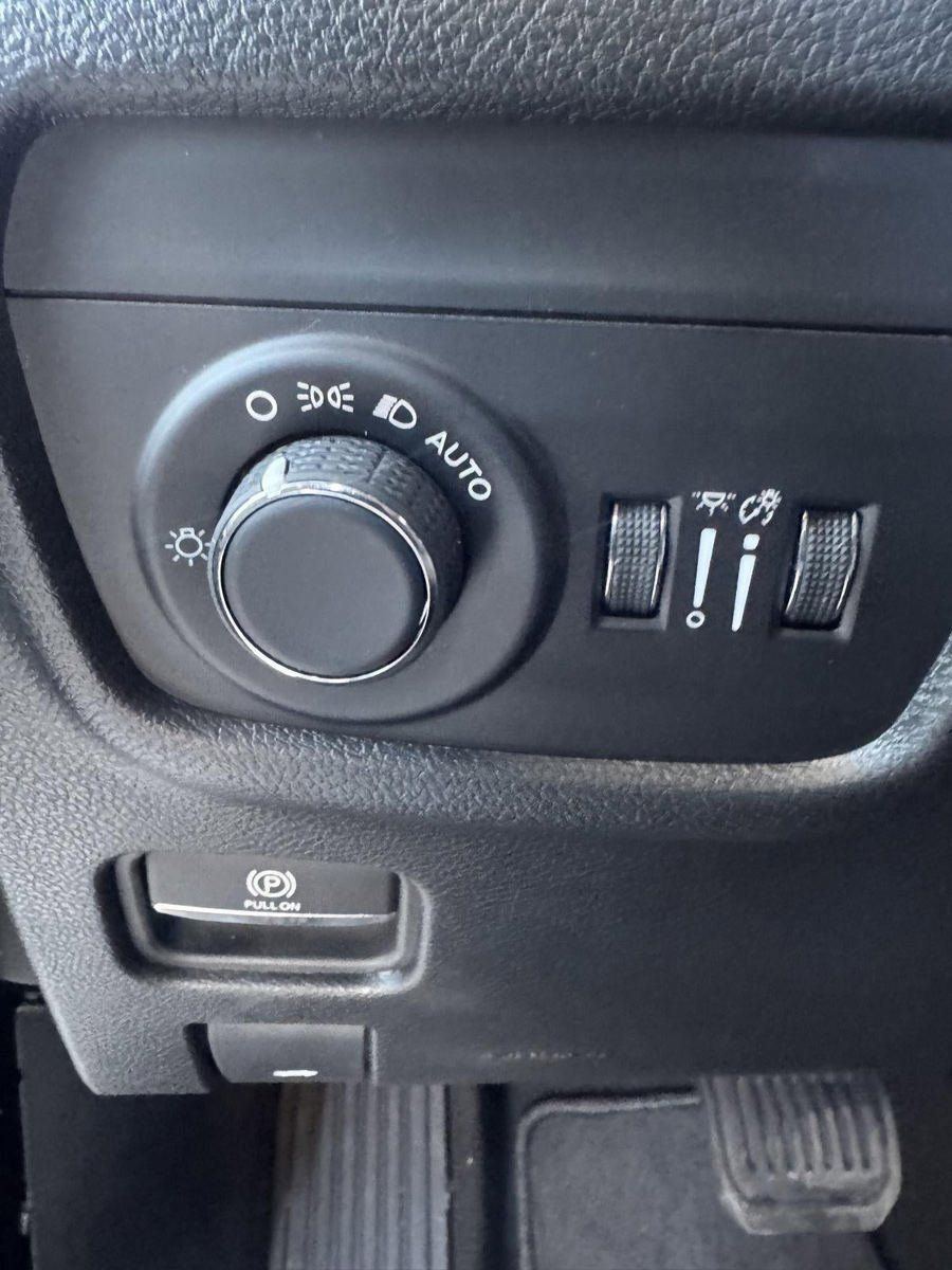 New 2026 Jeep Grand Cherokee Laredo X AWD/4WD image 14