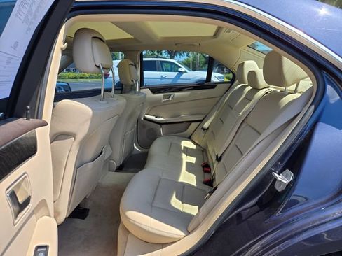 Used 2016 Mercedes-Benz E 350 4MATIC Sedan image 6