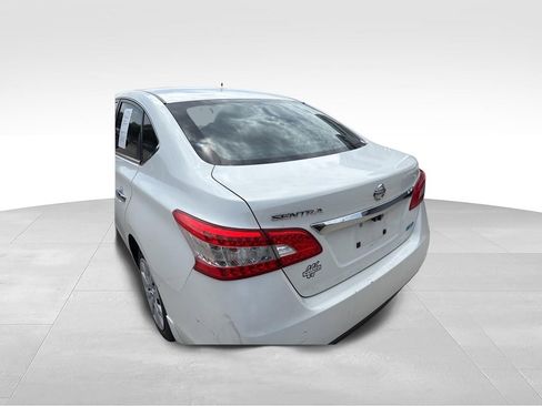 Used 2013 Nissan Sentra S FWD image 9