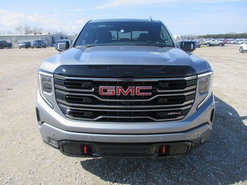 New 2026 GMC Sierra 1500 AT4 w/ AT4 Premium Package AWD/4WD image 12