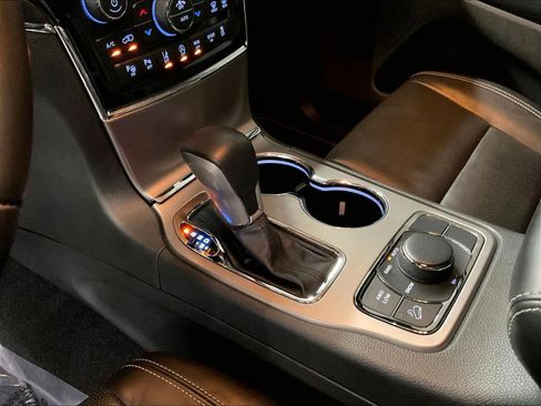 Used 2021 Jeep Grand Cherokee Limited w/ Quick Order Package 28K 80th image 17