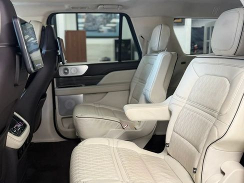 Used 2021 Lincoln Navigator L Black Label AWD/4WD image 25