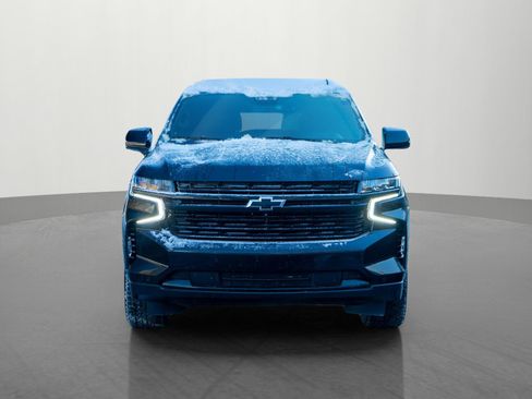 Used 2023 Chevrolet Suburban RST image 2