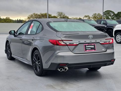 New 2026 Toyota Camry SE image 9