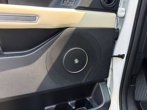 Used 2019 Ford Expedition Platinum AWD/4WD image 13