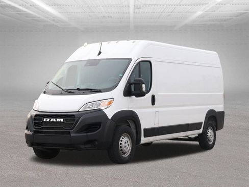 Used 2024 RAM ProMaster 2500 FWD image 6