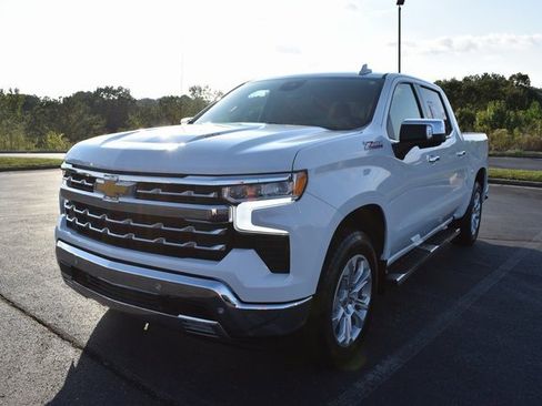 Used 2023 Chevrolet Silverado 1500 LTZ w/ LTZ Premium Package image 2