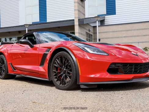 Used 2016 Chevrolet Corvette Z06 w/ 3LZ Preferred Equipment Group RWD image 12