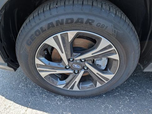 Used 2026 Subaru Crosstrek 2.5i Premium AWD/4WD image 15