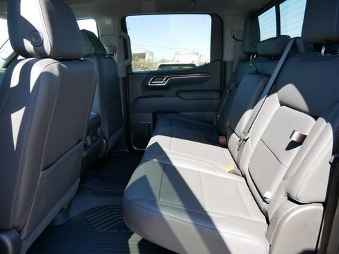 New 2025 Chevrolet Silverado 1500 LT Trail Boss w/ Convenience Package II AWD/4WD image 6