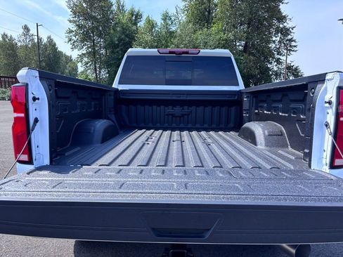 New 2025 Chevrolet Silverado 2500 LTZ w/ LTZ Plus Package image 25
