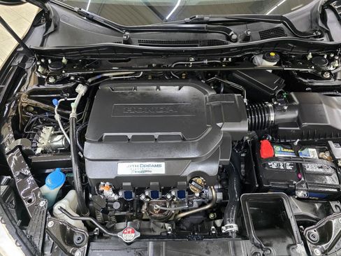Used 2014 Honda Accord Touring image 41