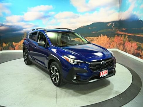Used 2025 Subaru Crosstrek 2.0i Premium image 1