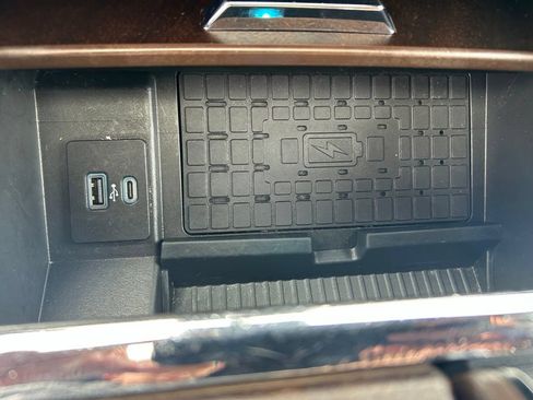 Certified 2022 Ford Expedition Max King Ranch AWD/4WD image 32