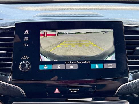 Used 2025 Honda Passport Black Edition image 14