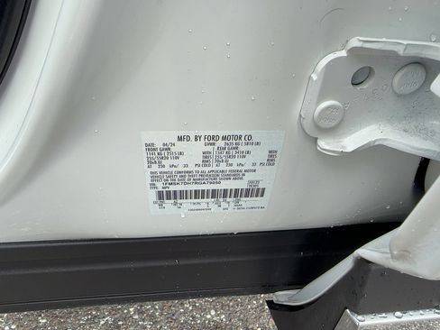 Certified 2024 Ford Explorer XLT w/ Equipment Group 202A RWD image 36