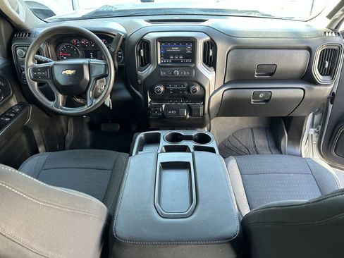 Used 2023 Chevrolet Silverado 2500 Custom w/ Custom Value Package image 14