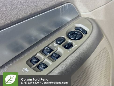 Used 2007 Dodge Ram 3500 Truck SLT image 16