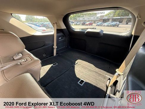 Used 2020 Ford Explorer XLT w/ Equipment Group 202A AWD/4WD image 13