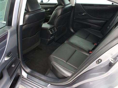 Used 2020 Lexus ES 350 w/ Premium Package FWD image 31