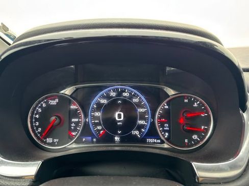 Used 2023 Chevrolet Traverse Premier w/ Redline Edition AWD/4WD image 11