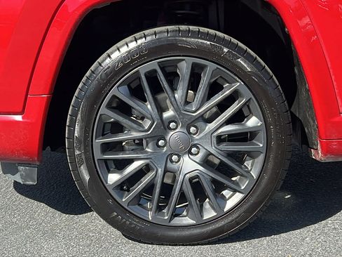 Used 2022 Jeep Compass Limited AWD/4WD image 9