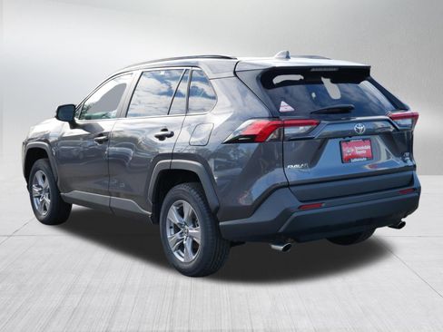 Certified 2025 Toyota RAV4 XLE AWD/4WD image 5