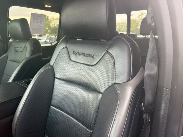 Used 2020 Ford F150 Raptor w/ Equipment Group 802A Luxury AWD/4WD image 12