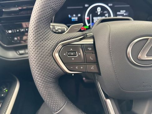 New 2026 Lexus TX 500h AWD image 19