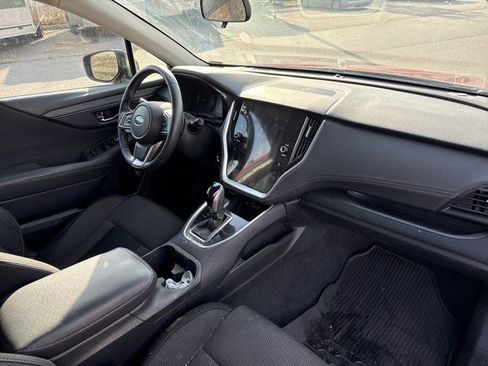 Used 2020 Subaru Outback Premium image 16