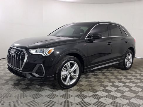 Certified 2023 Audi Q3 2.0T Premium Plus w/ Premium Plus Package AWD/4WD image 3