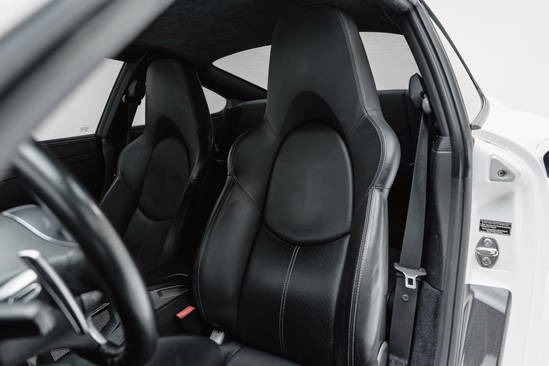 Used 2011 Porsche 911 Turbo AWD/4WD image 4